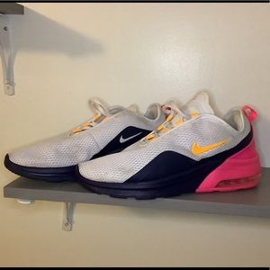 Women’s Nike Sneakers